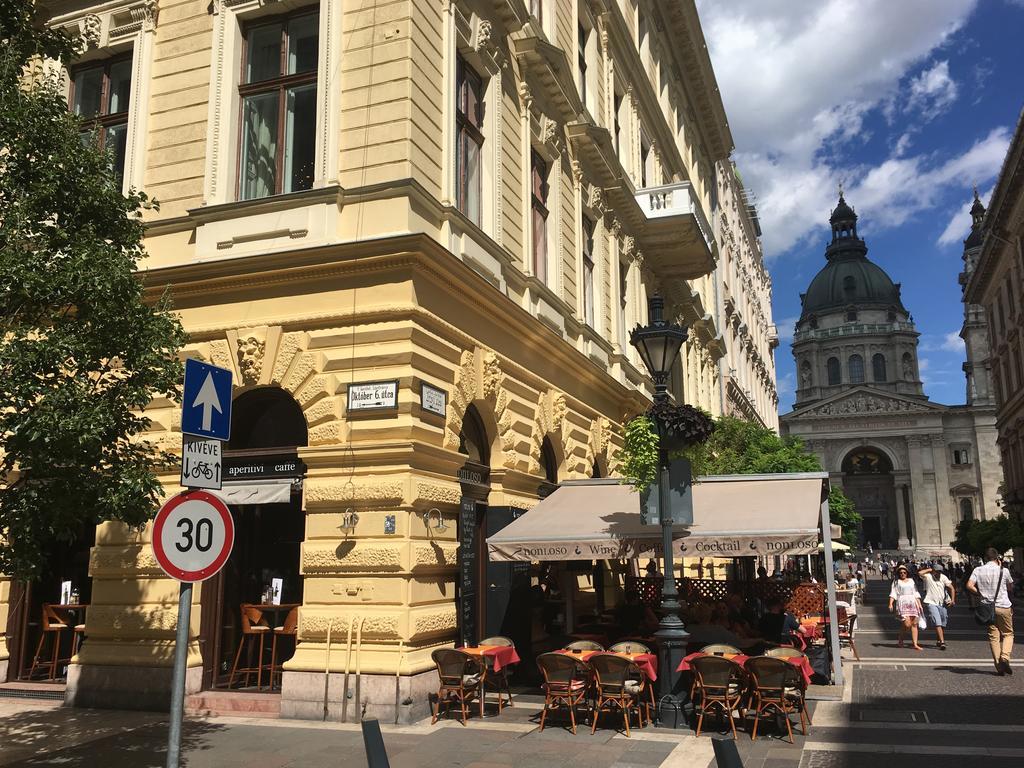 Makes You Happy Budapest Exterior foto